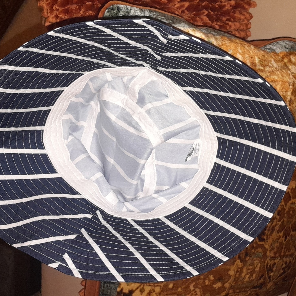 Apana Bucket Hat - image 3